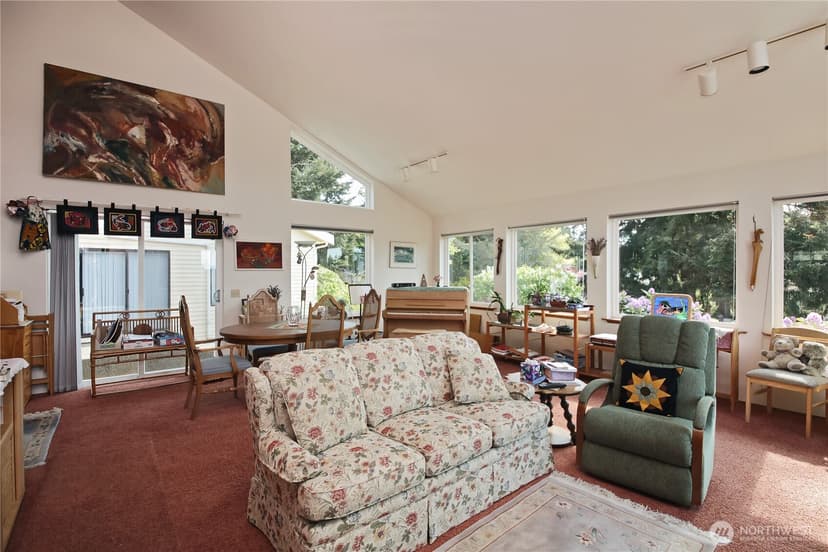 Property photo for 5636 Lenz Place, Langley photo 9