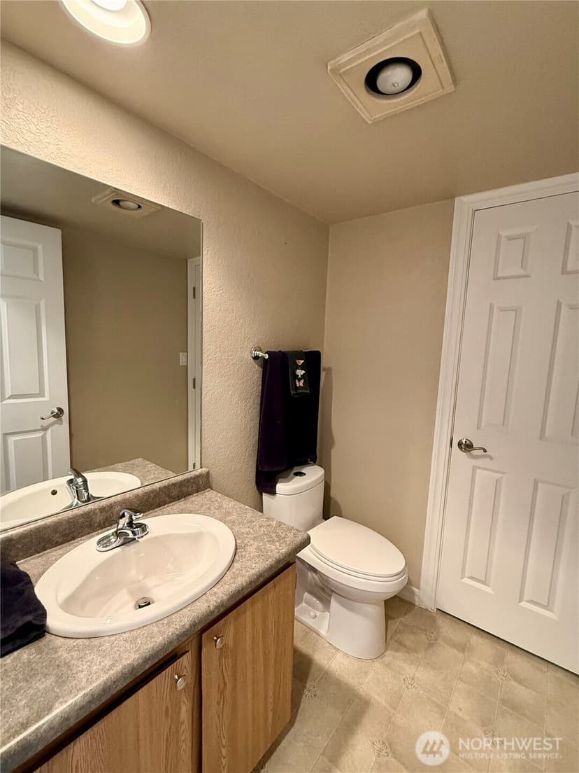 Property photo for 1700 Sunn Fjord Lane #L208, Bremerton photo 12