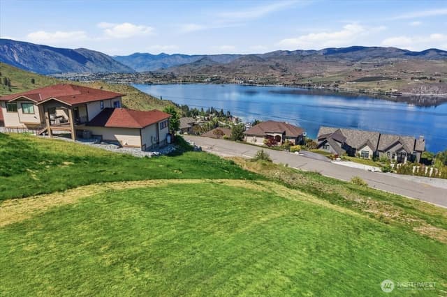 Property photo for 145 Mirabella Drive, Chelan photo 3