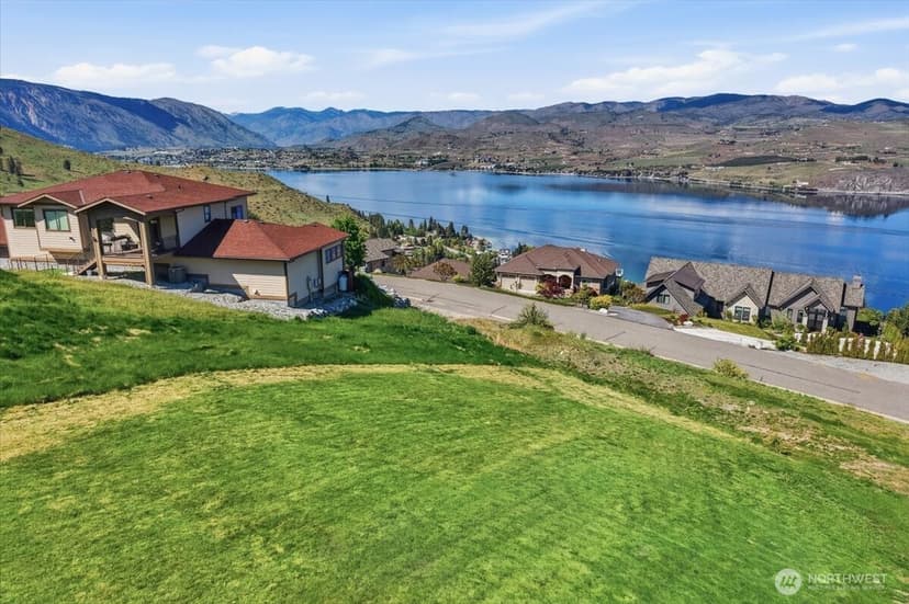 Property photo for 145 Mirabella Drive, Chelan photo 3