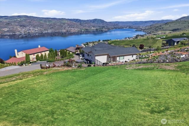 Property photo for 145 Mirabella Drive, Chelan photo 5