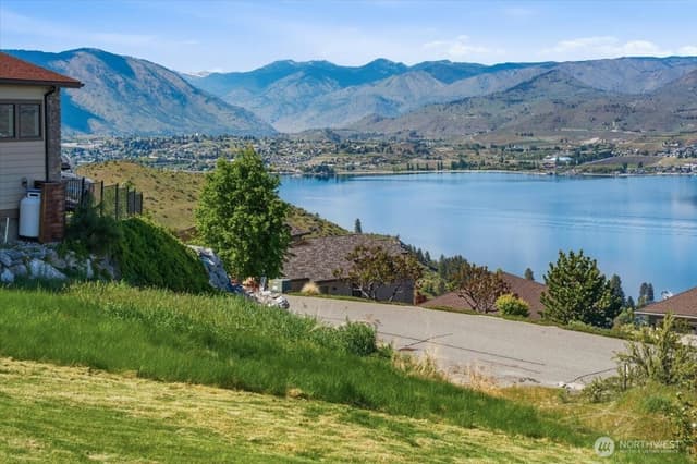 Property photo for 145 Mirabella Drive, Chelan photo 4
