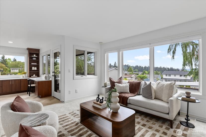 Property photo for 608 Magnolia Lane, Edmonds photo 18
