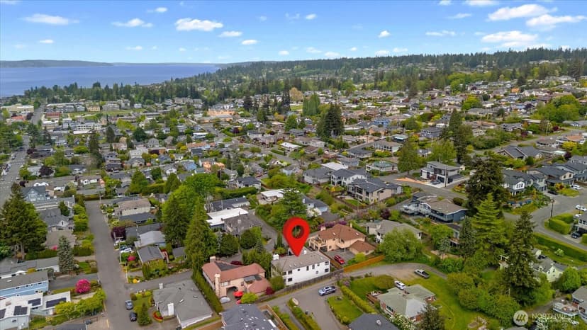 Property photo for 608 Magnolia Lane, Edmonds photo 35