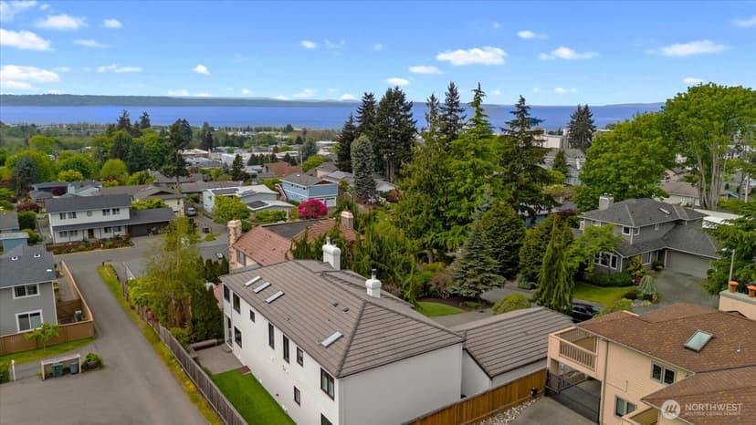Property photo for 608 Magnolia Lane, Edmonds photo 32