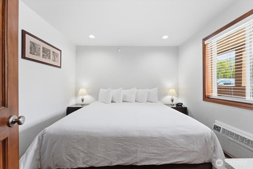 Property photo for 322 W Woodin Avenue #621, Chelan photo 23