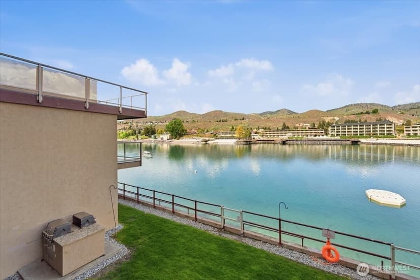 Property photo for 322 W Woodin Avenue #621, Chelan photo 11