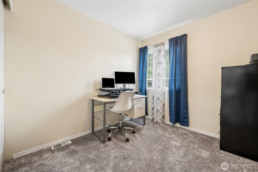 Property photo for 9211 64th Avenue Ct E, Puyallup photo 21