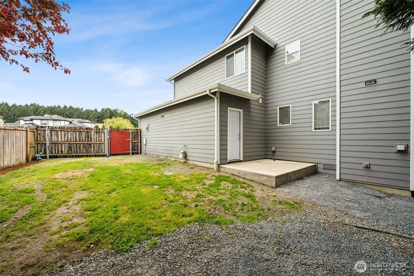 Property photo for 9211 64th Avenue Ct E, Puyallup photo 29
