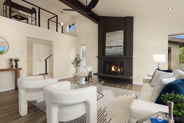 Property photo for 936 W Emerson Street #A, Seattle