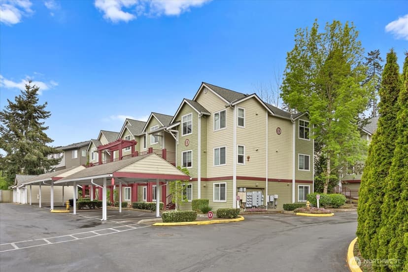 Property photo for 13000 Admiralty Way #D103, Everett photo 5