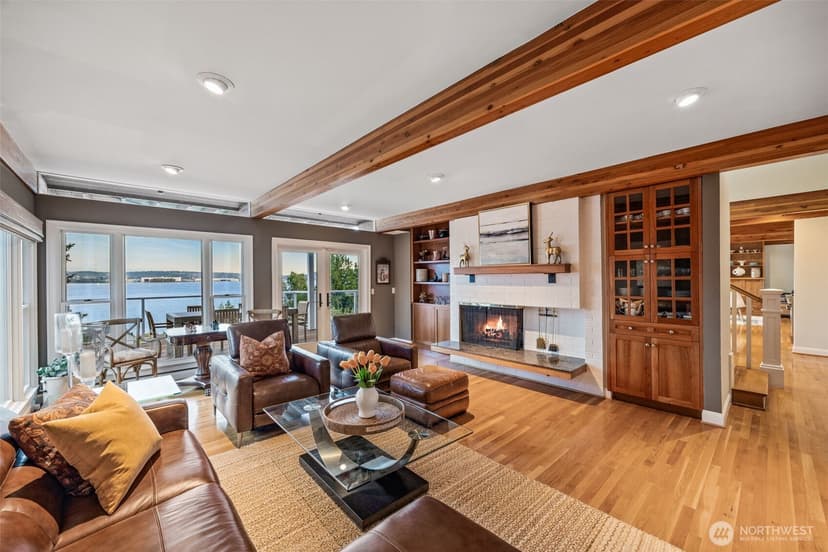 Property photo for 8246 E Mercer Way, Mercer Island photo 10