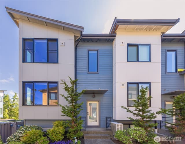 Property photo for 508 Heron Walk SE, Sammamish