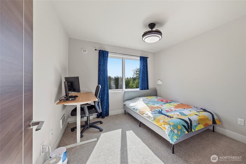 Property photo for 508 Heron Walk SE, Sammamish photo 21