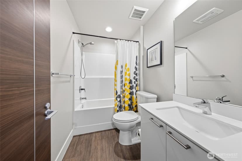 Property photo for 508 Heron Walk SE, Sammamish photo 26