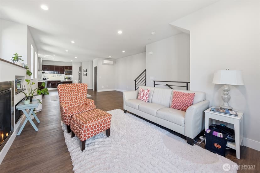 Property photo for 508 Heron Walk SE, Sammamish photo 6