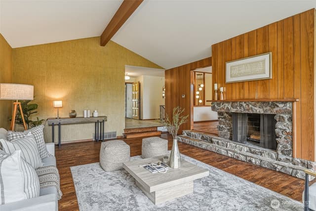 Property photo for 797 NW Culbertson Drive, Seattle photo 4