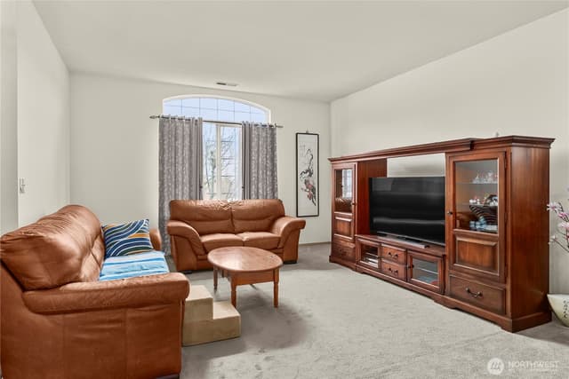 Property photo for 3818 154th Street E, Tacoma photo 4