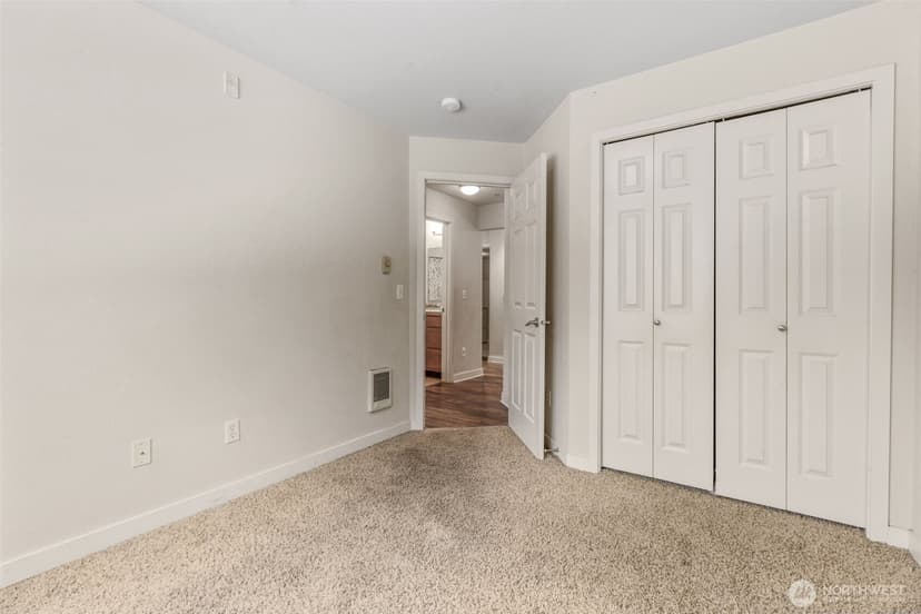 Property photo for 13405 97th Avenue E #205, Puyallup photo 21