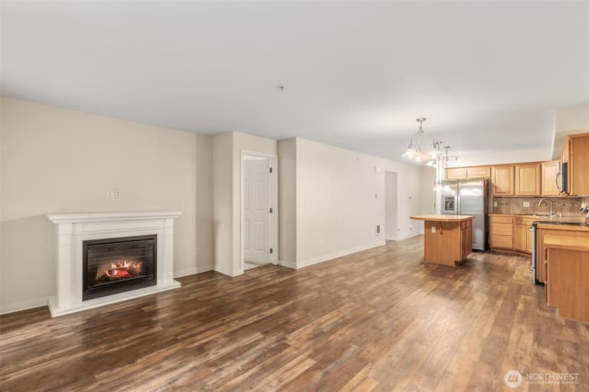 Property photo for 13405 97th Avenue E #205, Puyallup photo 10
