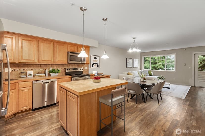 Property photo for 13405 97th Avenue E #205, Puyallup photo 6