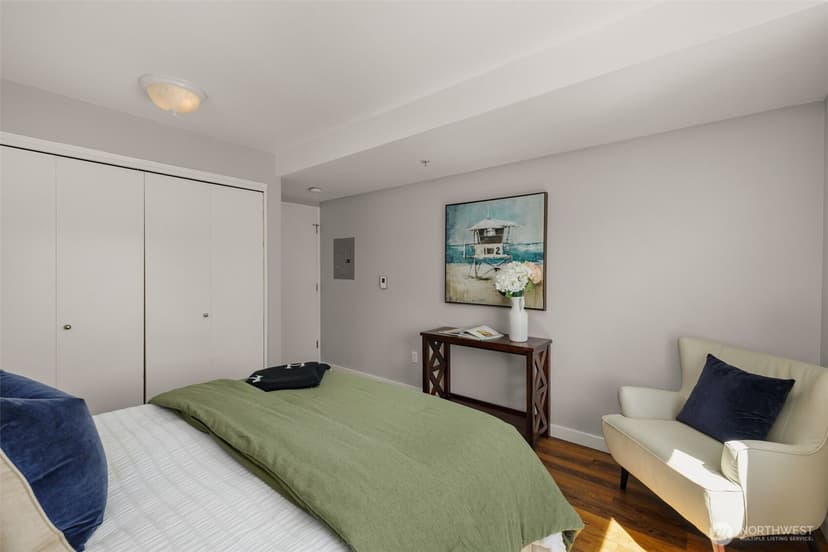 Property photo for 2901 S Jackson Street #404, Seattle photo 12