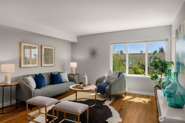Property photo for 2901 S Jackson Street #404, Seattle photo 5