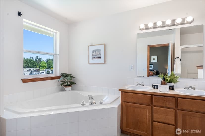 Property photo for 21404 104th Street Ct E, Bonney Lake photo 20