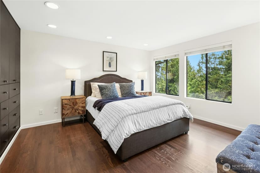 Property photo for 105 Big Bear Place NW, Issaquah photo 21