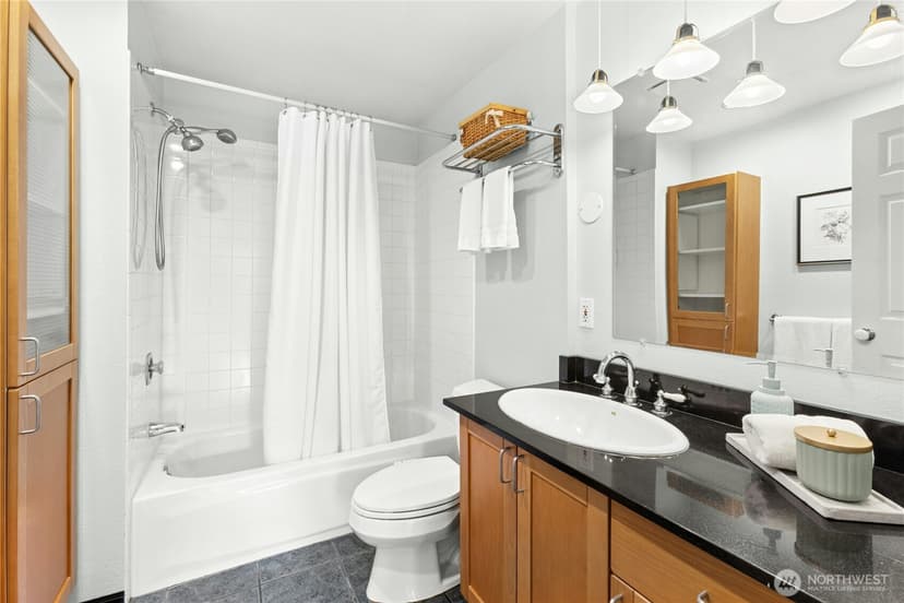 Property photo for 105 Big Bear Place NW, Issaquah photo 29