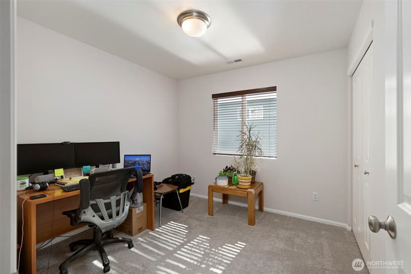 Property photo for 4787 Strathmore Circle SW, Port Orchard photo 19