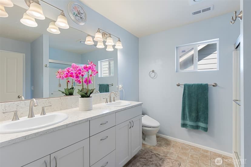 Property photo for 4787 Strathmore Circle SW, Port Orchard photo 16