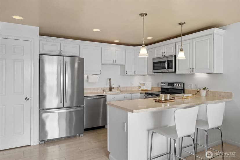 Property photo for 65 Kirkland Avenue #202, Kirkland photo 9