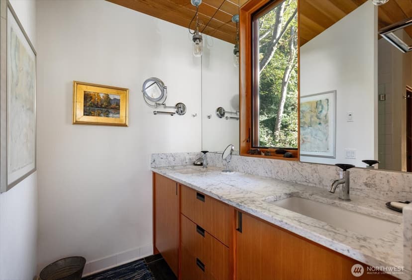 Property photo for 7683 Maxwelton Road, Clinton photo 11