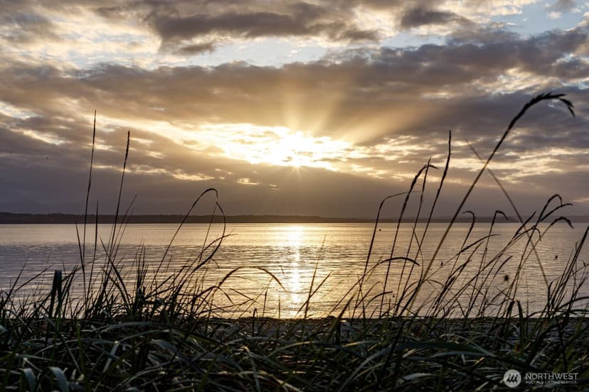 Property photo for 7683 Maxwelton Road, Clinton photo 34