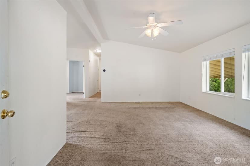 Property photo for 900 NE Saturn Lane, Bremerton photo 23