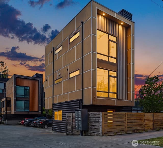Property photo for 1761 20th Avenue S, Seattle