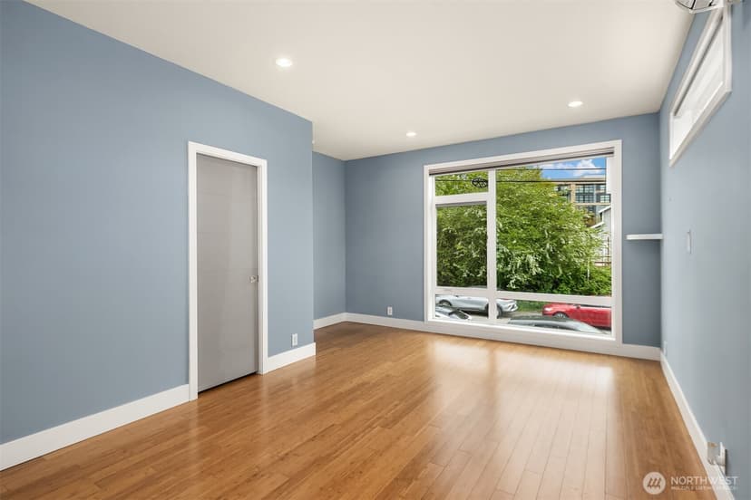 Property photo for 1761 20th Avenue S, Seattle photo 14