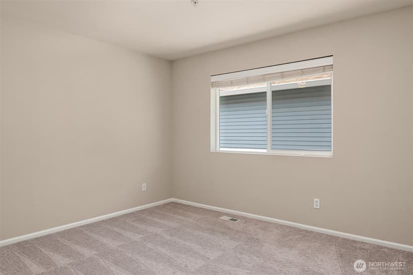Property photo for 4507 S 220th Street, Kent photo 31