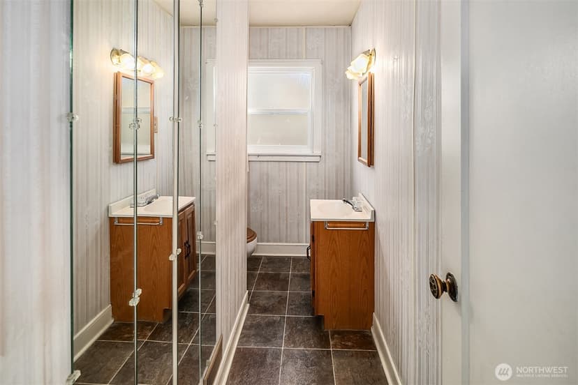 Property photo for 109 W 3rd Street, Cle Elum photo 11