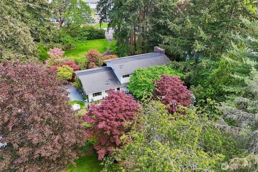 Property photo for 15408 Waller Road E, Tacoma photo 5