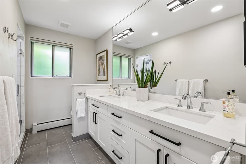 Property photo for 15408 Waller Road E, Tacoma photo 29