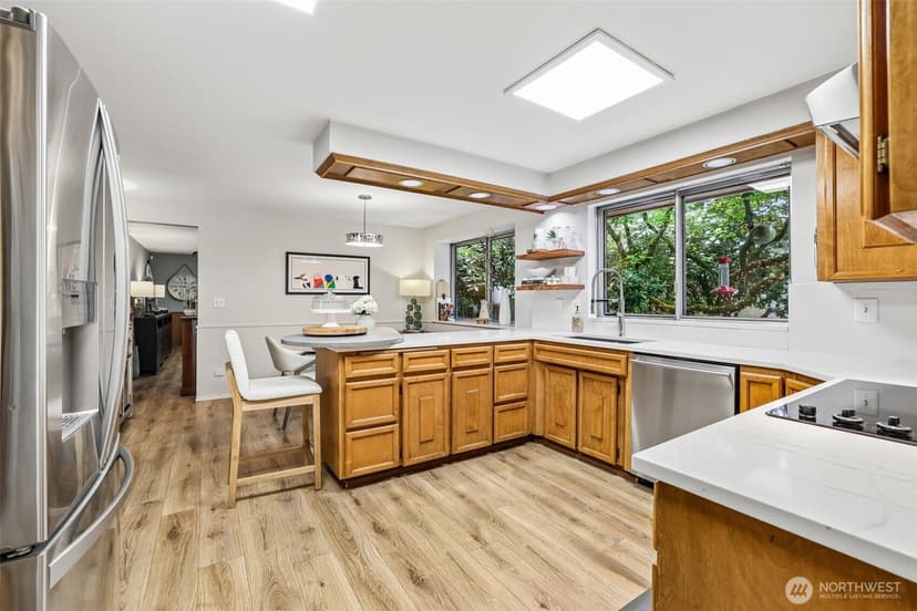 Property photo for 15408 Waller Road E, Tacoma photo 11