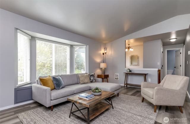 Property photo for 22204 Cedarview Drive E, Bonney Lake photo 2