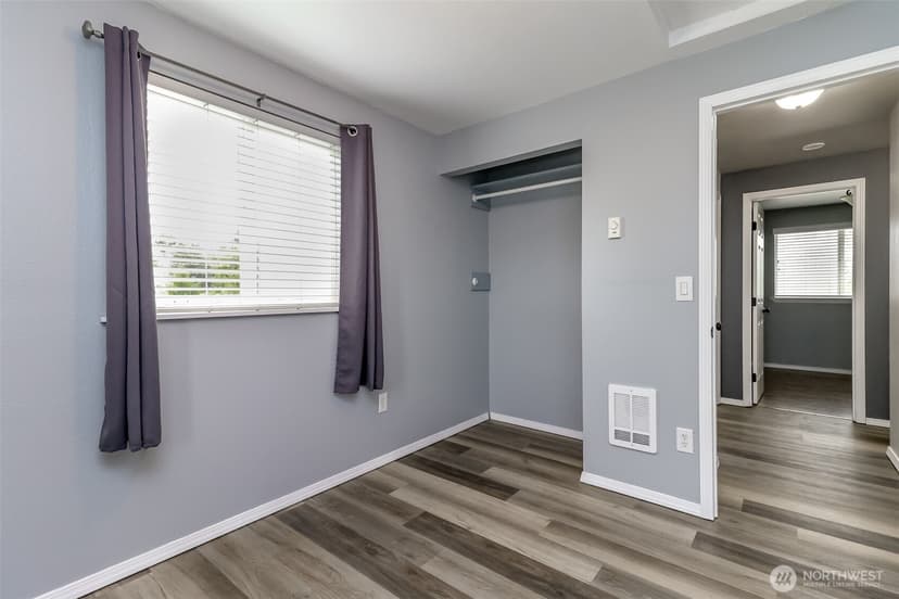 Property photo for 22204 Cedarview Drive E, Bonney Lake photo 8