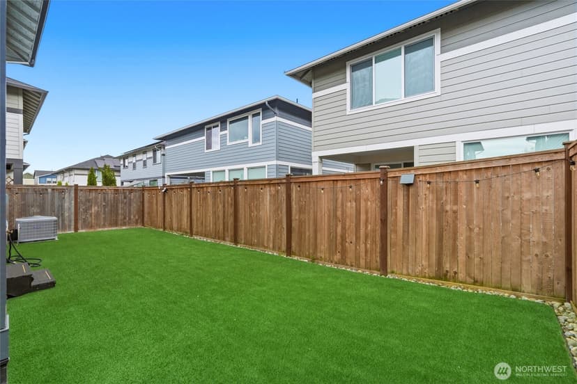 Property photo for 32970 Evergreen Avenue SE, Black Diamond photo 35
