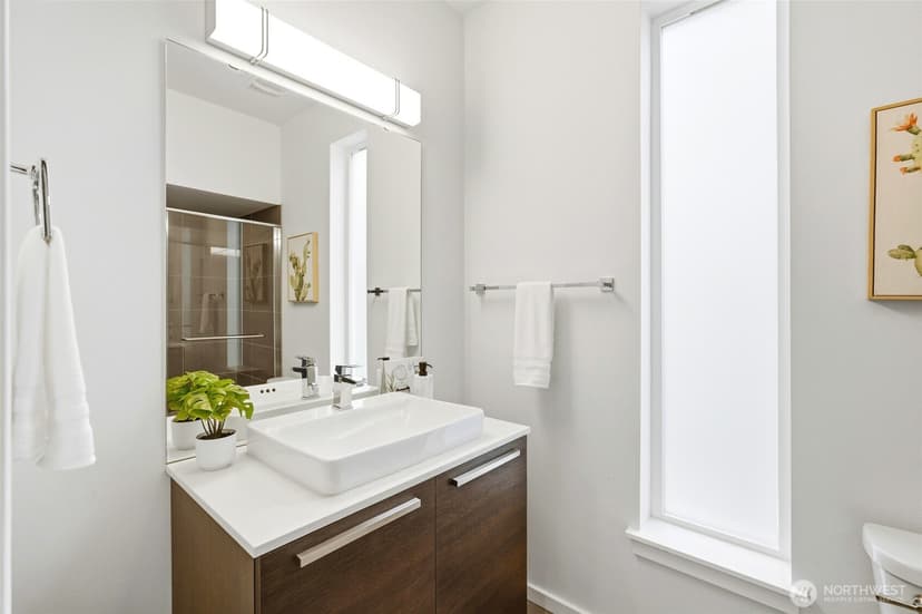 Property photo for 32970 Evergreen Avenue SE, Black Diamond photo 19