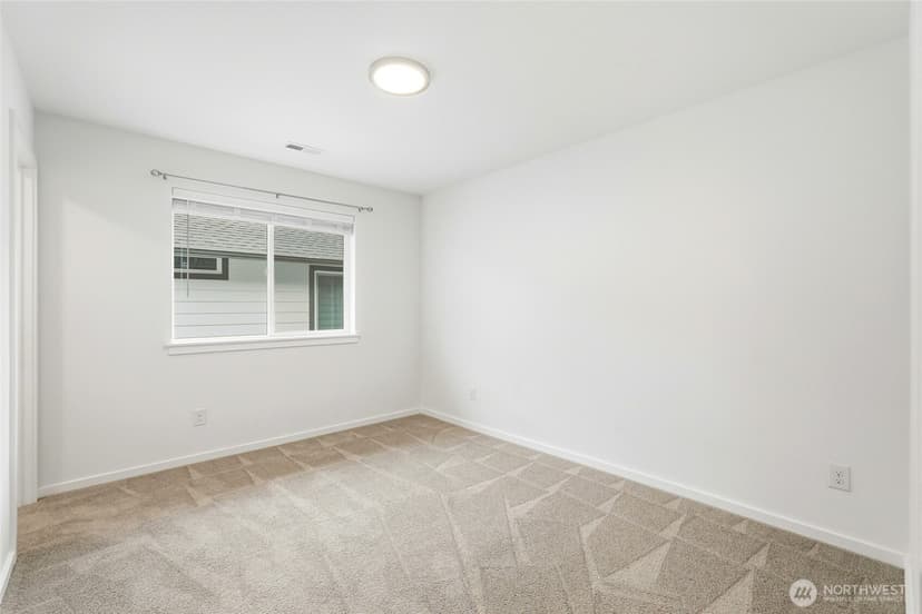 Property photo for 32970 Evergreen Avenue SE, Black Diamond photo 30