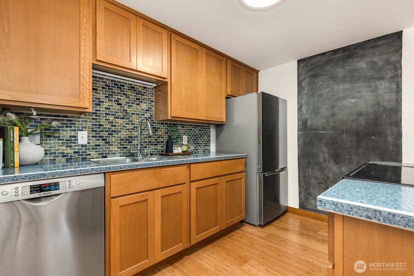 Property photo for 1730 Taylor Avenue N #109, Seattle photo 7
