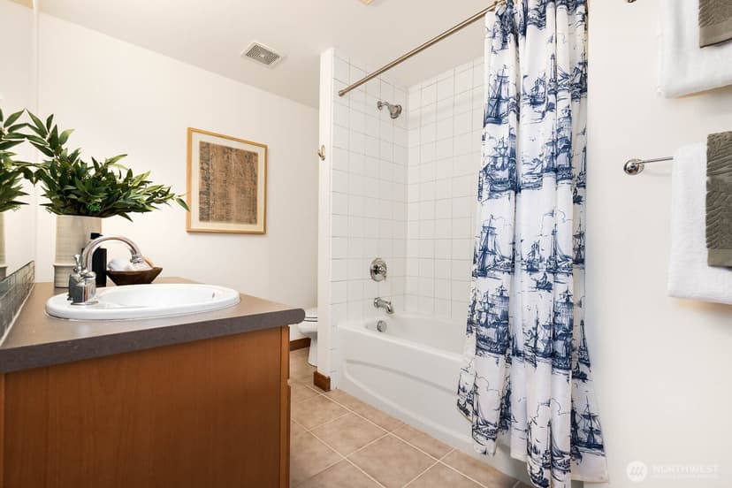 Property photo for 1730 Taylor Avenue N #109, Seattle photo 10